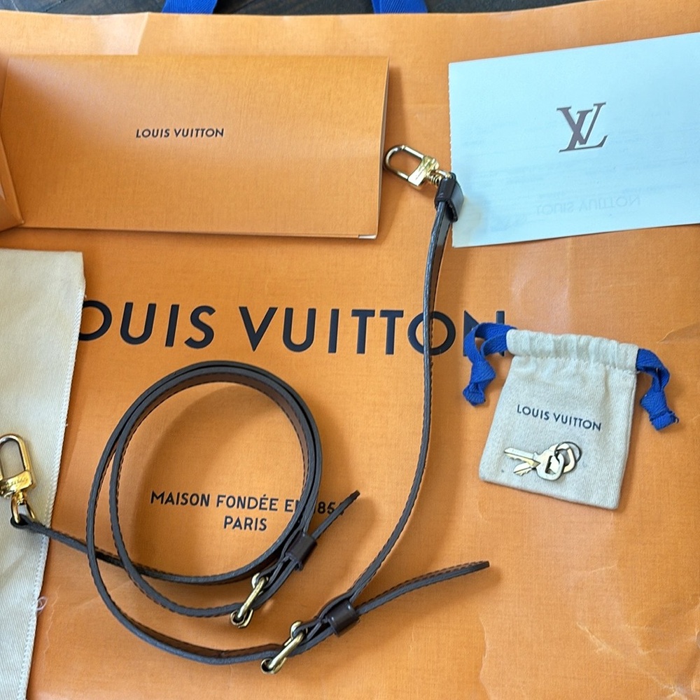 Louis Vuitton Speedy 25 with Shoulder strap - Picture 4 of 16